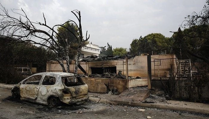 Ουκρανός βουλευτής κατηγορεί τη Ρωσία για τις πυρκαγιές στην Ελλάδα…